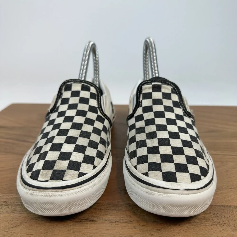 Big Kids Vans Classic Beige Checkerboard Slip On Comfort Sneakers Shoes Size 3 Y